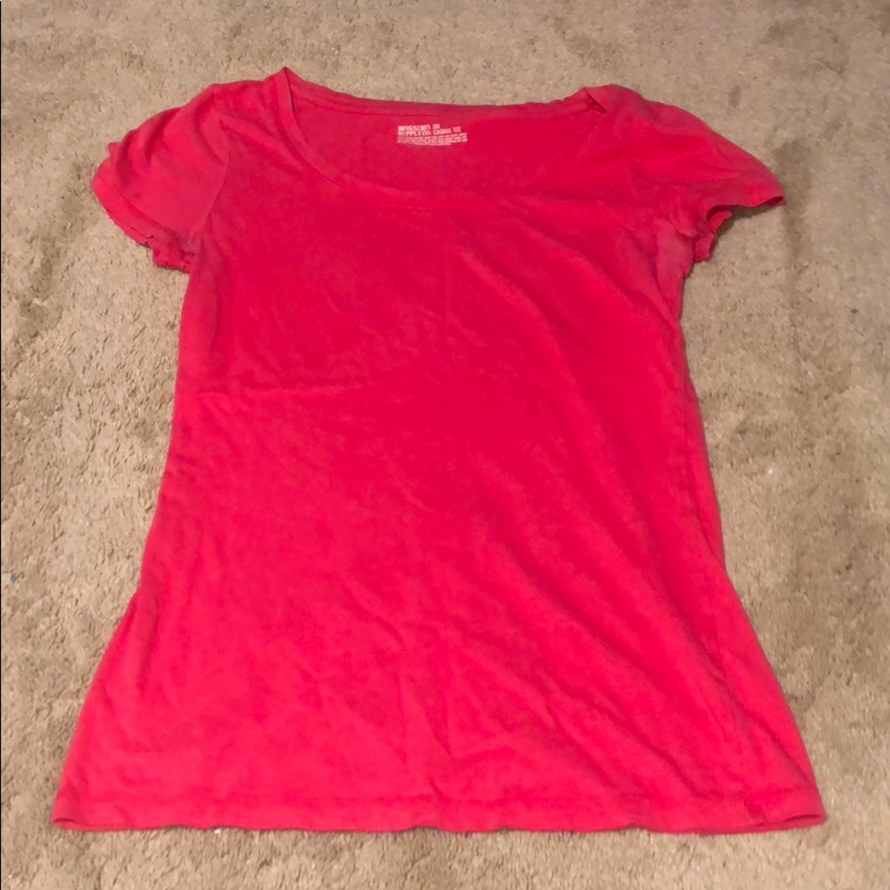 Pink tee shirt